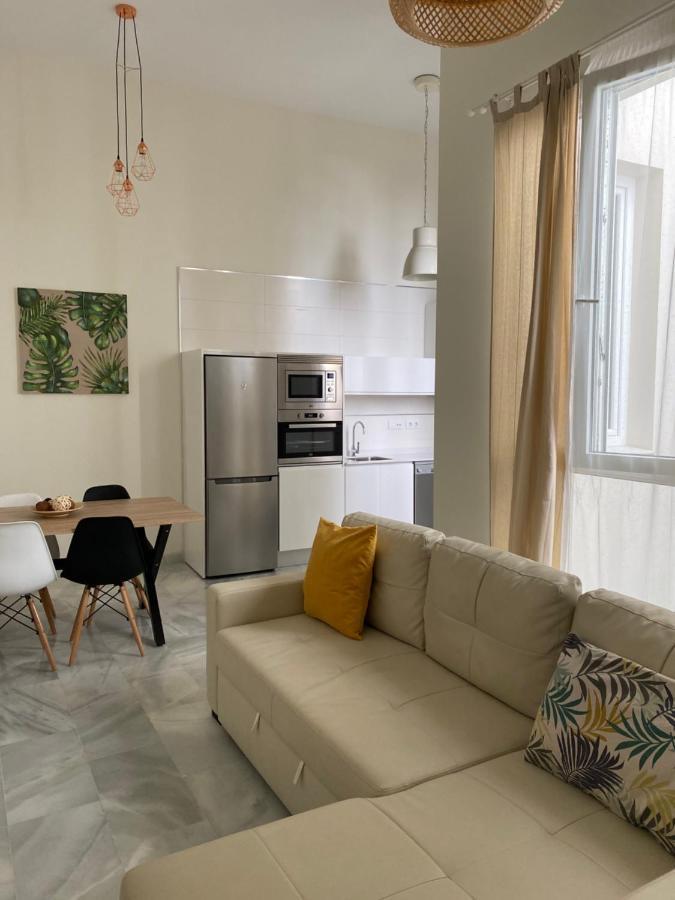 Apartamento Nuevo En Casa Tipo Palacio Cádiz Kültér fotó