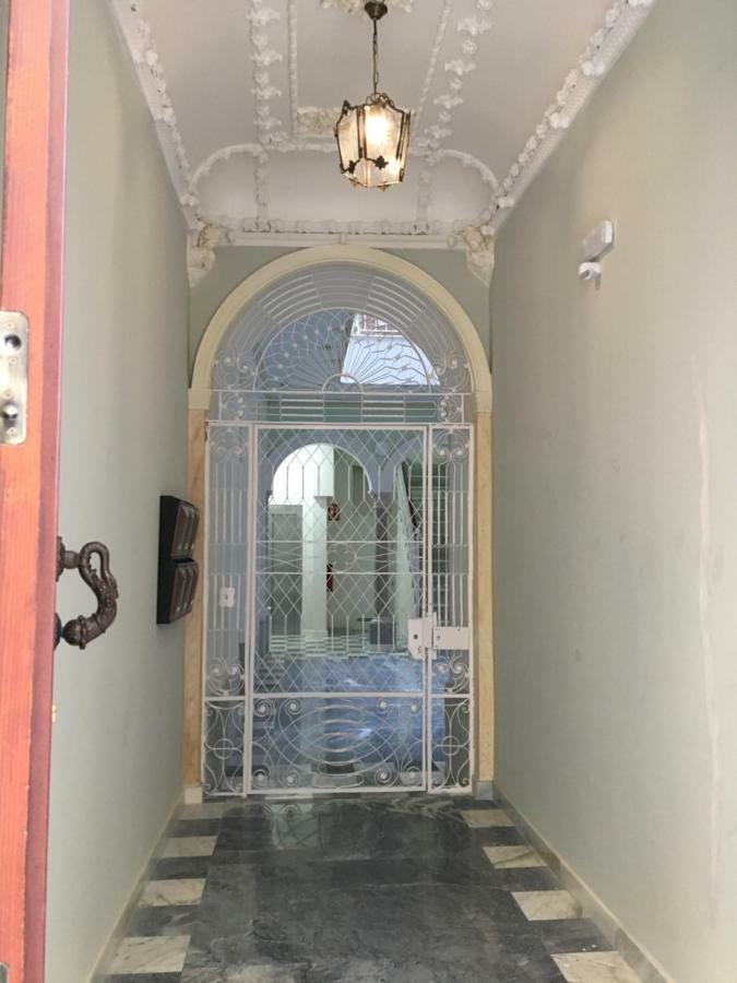 Apartamento Nuevo En Casa Tipo Palacio Cádiz Kültér fotó