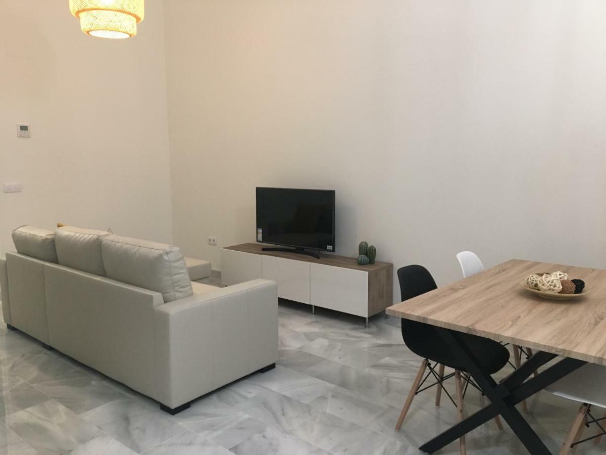 Apartamento Nuevo En Casa Tipo Palacio Cádiz Kültér fotó