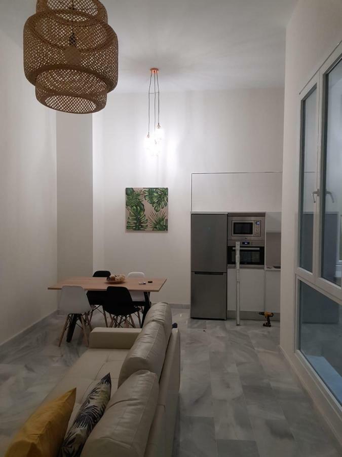Apartamento Nuevo En Casa Tipo Palacio Cádiz Kültér fotó
